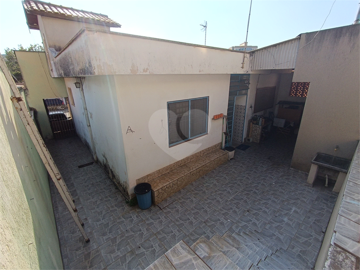 Foto REO1117458