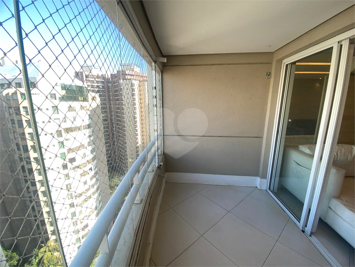 Foto REO1117467