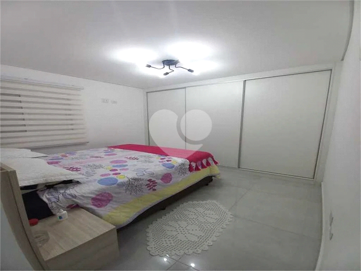 Foto REO1117470