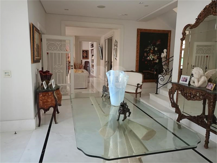 Foto REO1117474