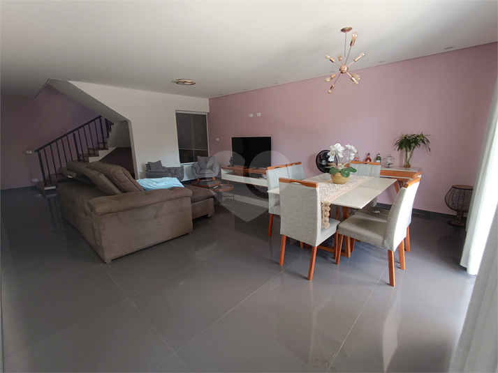 Foto REO1117475