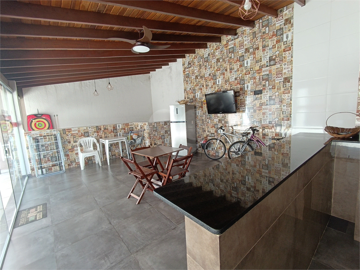 Foto REO1117475