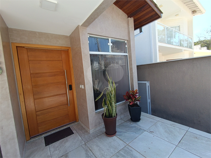 Foto REO1117475