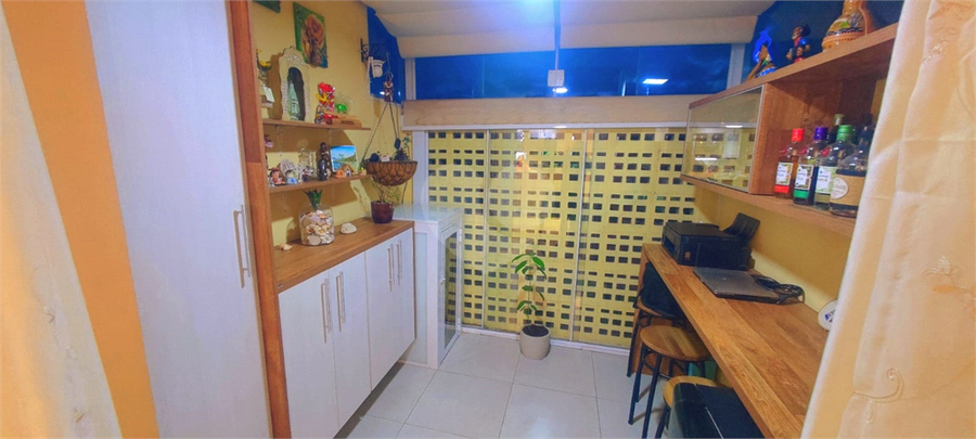 Foto REO1117511