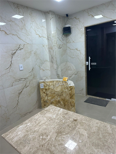 Foto REO1117519