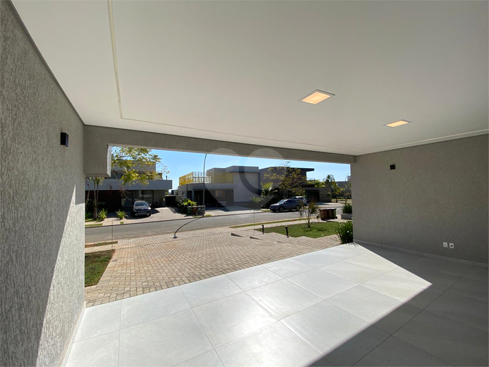 Foto REO1117524