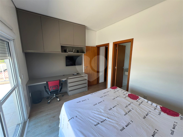 Foto REO1117531