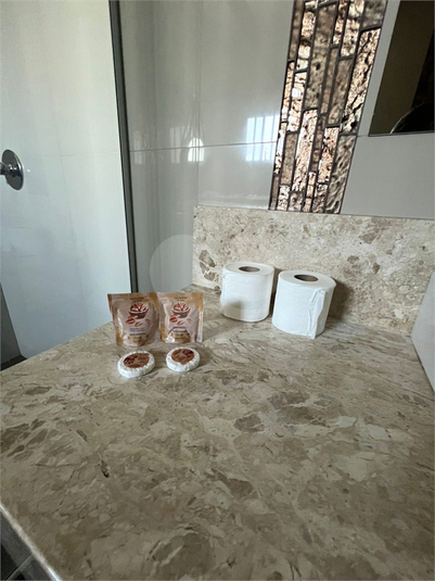 Foto REO1117531