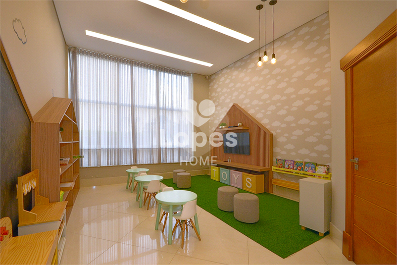 Foto REO1117540