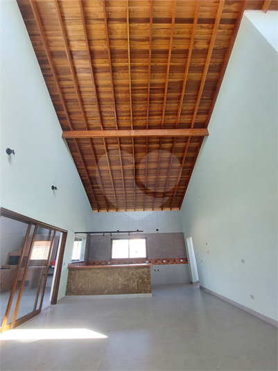 Foto REO1117544