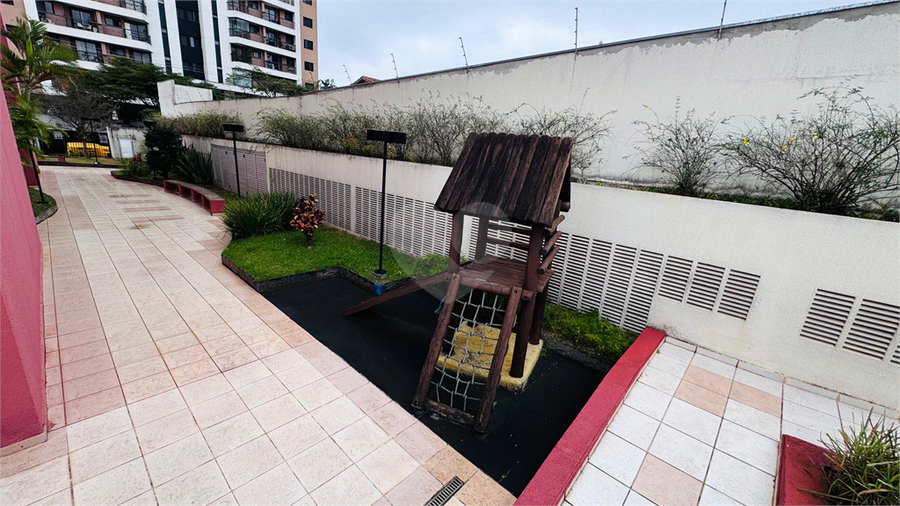 Foto REO1117547