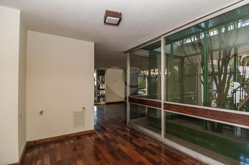 Venda Casa São Paulo Jardim América REO111755 29