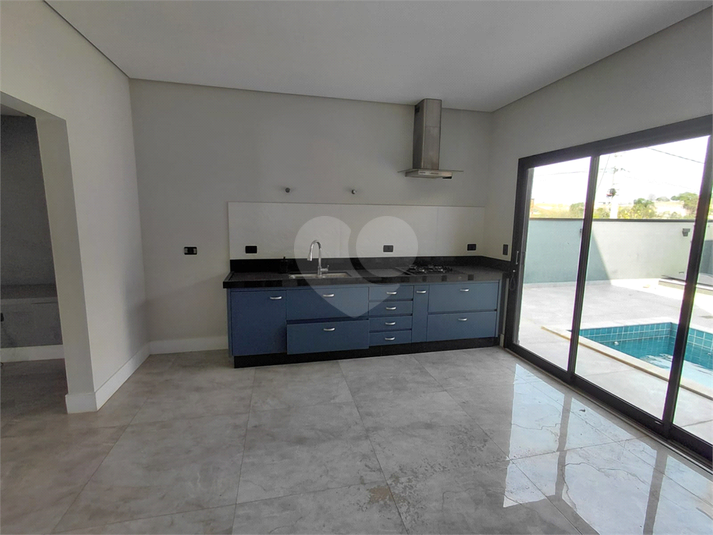 Foto REO1117570