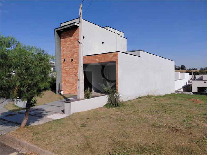 Foto REO1117570