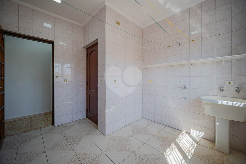 Foto REO1117579
