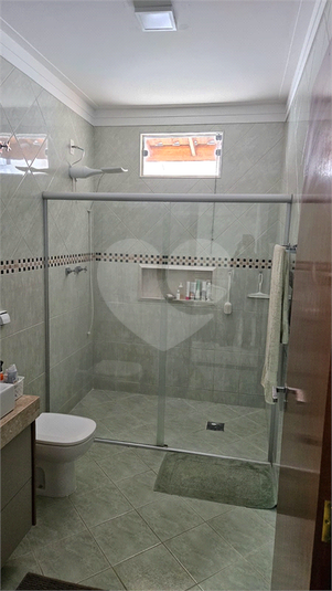 Foto REO1117581