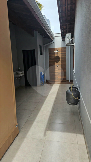 Foto REO1117581