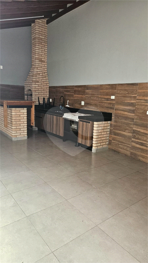 Foto REO1117581