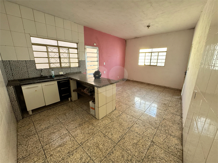 Foto REO1117584