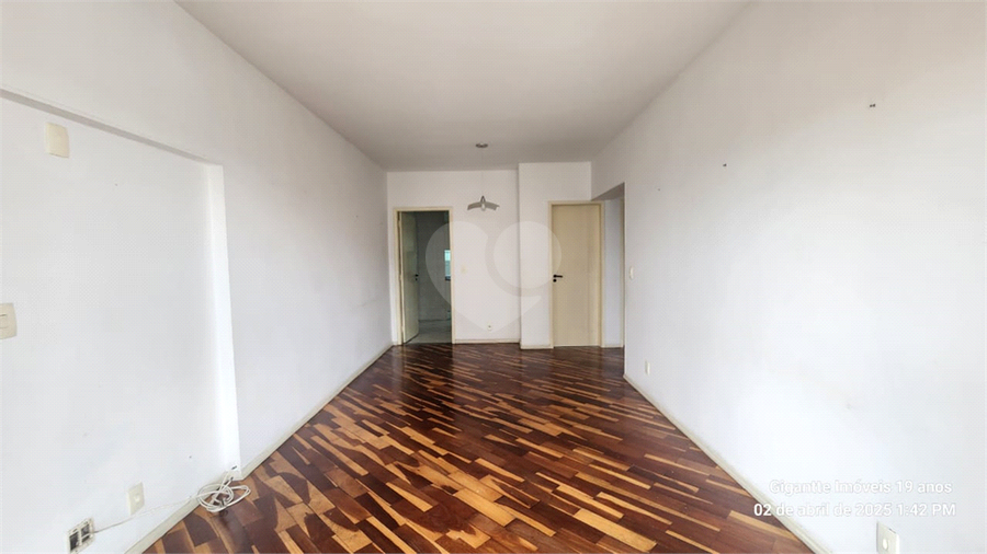 Foto REO1117587