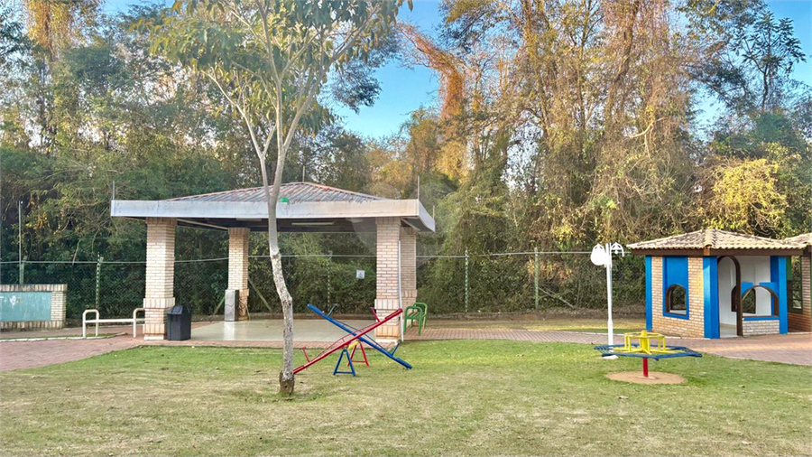 Foto REO1117588