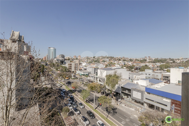 Foto REO1117589