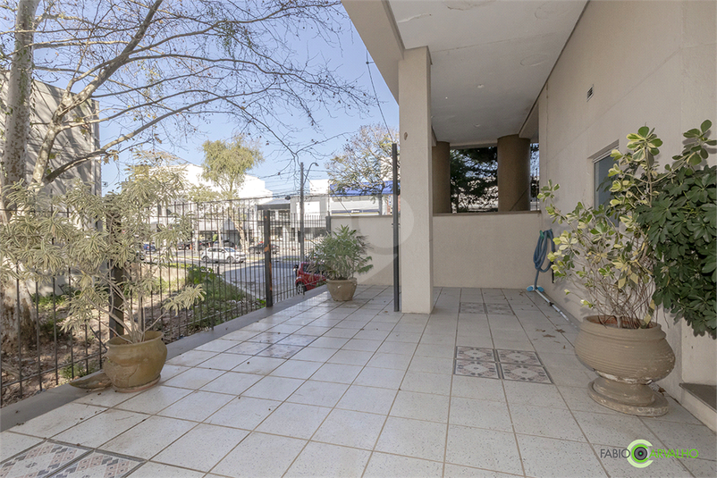 Foto REO1117589