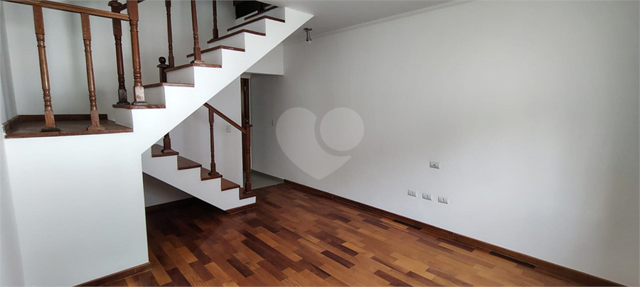 Foto REO1117605