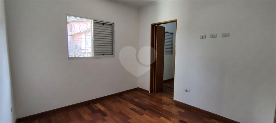Foto REO1117605