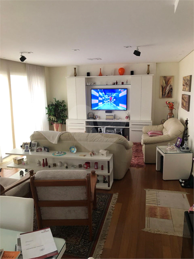 Foto REO1117612