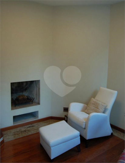 Foto REO1117628