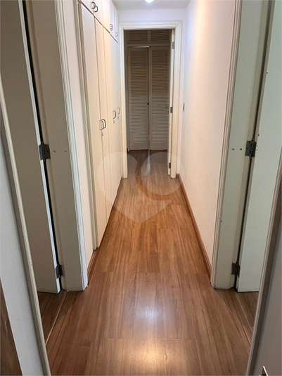 Foto REO1117628