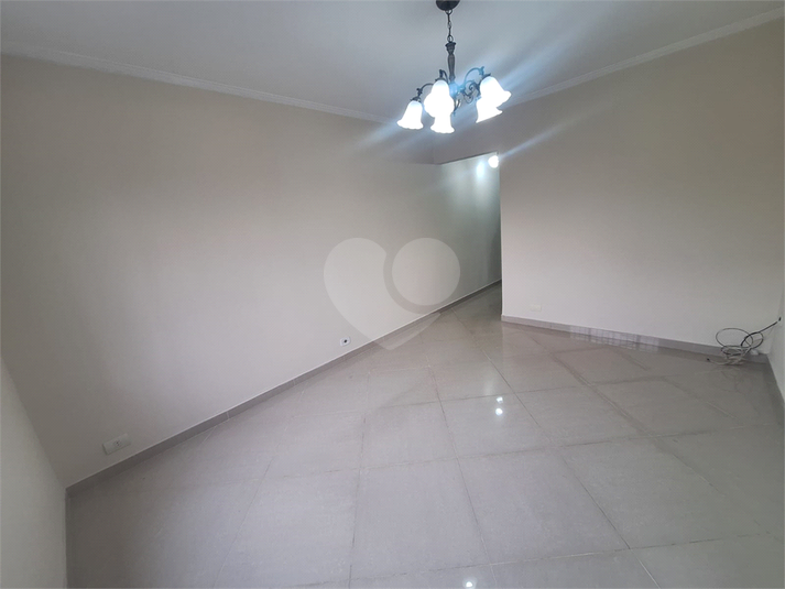 Foto REO1117634