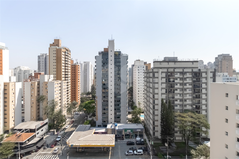 Foto REO1117636