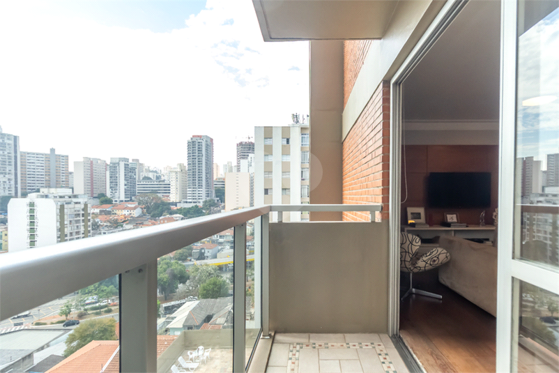 Foto REO1117637