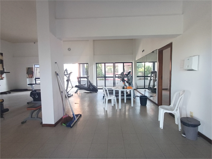Foto REO1117642