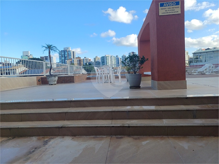 Foto REO1117642