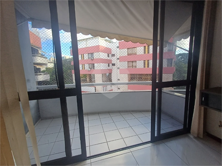 Foto REO1117642