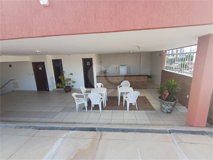 Foto REO1117642