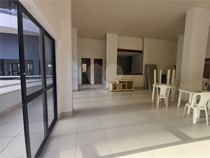 Foto REO1117642