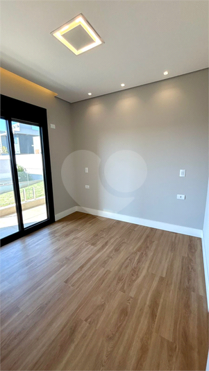 Foto REO1117644
