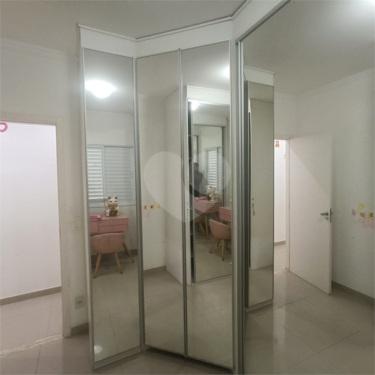 Foto REO1117647