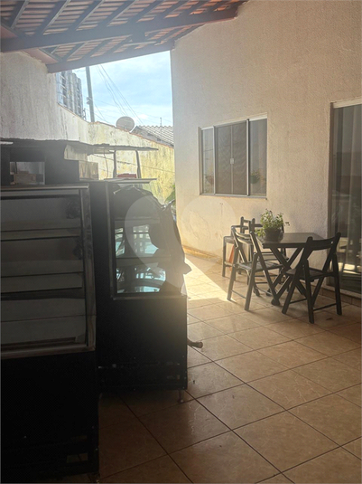 Foto REO1117663