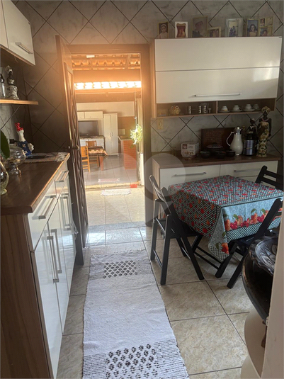 Foto REO1117663