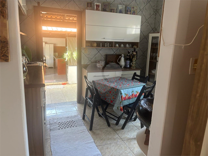 Foto REO1117663