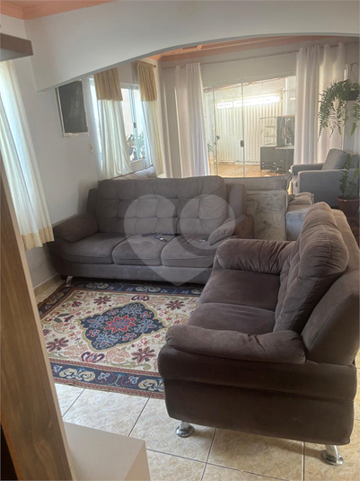 Foto REO1117663