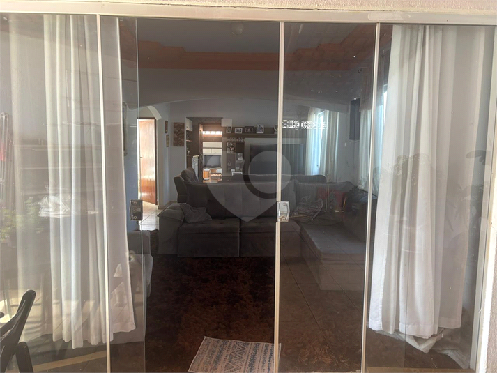 Foto REO1117663