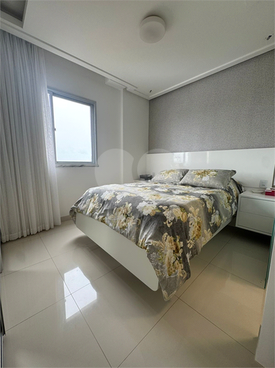 Foto REO1117665