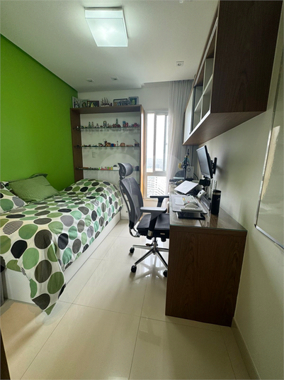 Foto REO1117665