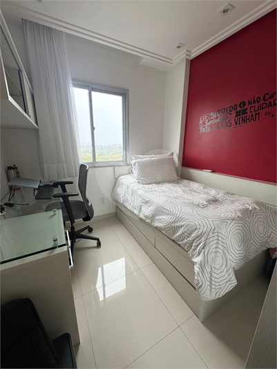 Foto REO1117665